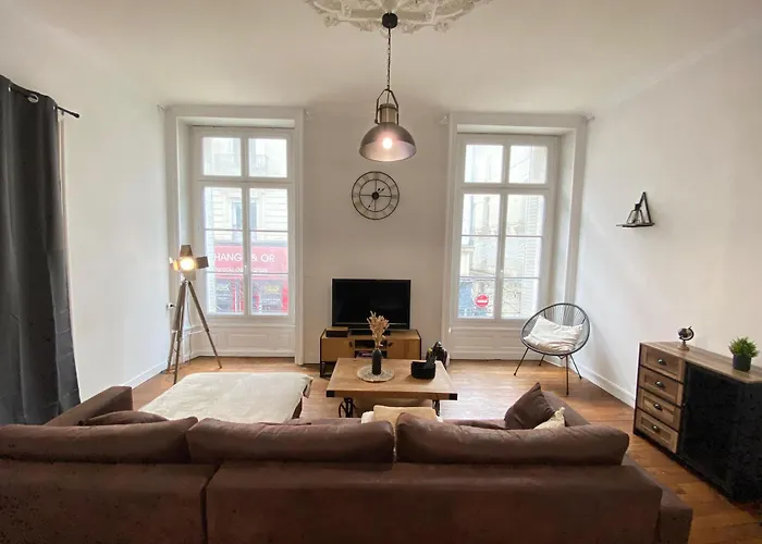 L\'Appartement Privilege - 4 Chambres - Coeur D\'Angers, Spacieux Et Elegant
